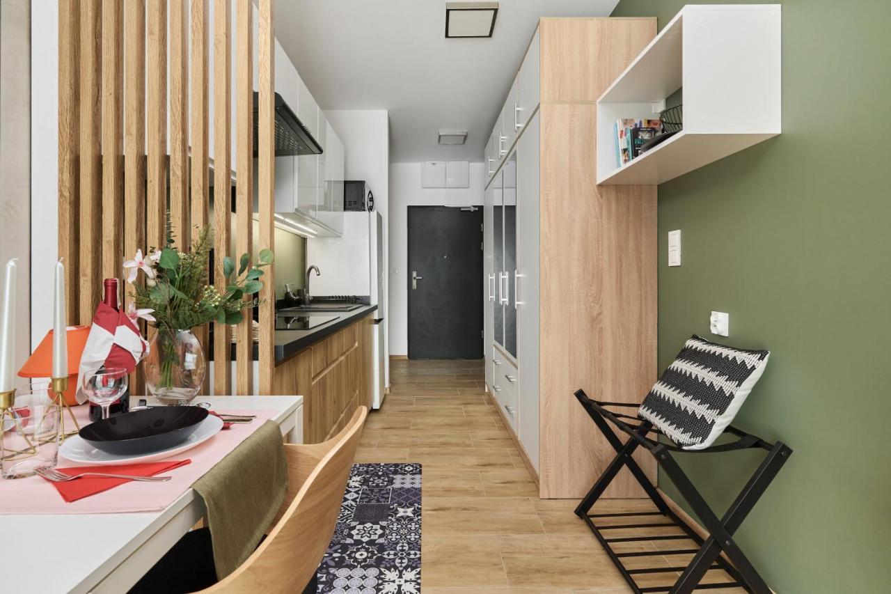 City Panorama Studio Apartments Jaworska 4 By Noclegi Renters Breslau Exterior foto